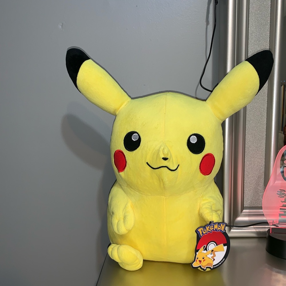 Big Pikachu plushie